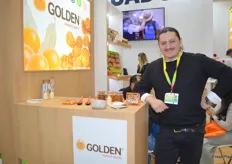 Golden Sweet Spirit  grow and export golden berry's from Ecuador to Europe.